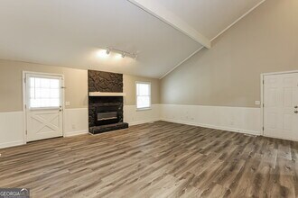 1398 Lakeview Pkwy in Villa Rica, GA - Building Photo - Building Photo
