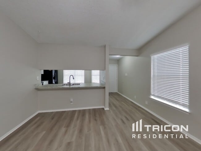 4111 Sunrise Crest Dr in San Antonio, TX - Building Photo - Building Photo