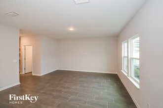 529 Chandler Dr in Saint Johns, FL - Building Photo - Building Photo