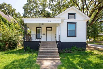 3523 W 10th St in Little Rock, AR - Building Photo - Building Photo