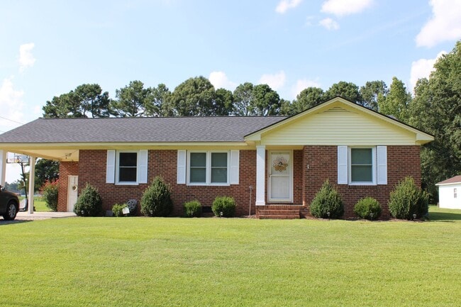 property at 4723 River Rd