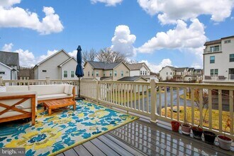 13304 Windy Meadow Ln in Silver Spring, MD - Building Photo - Building Photo