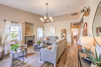 2101 Quartz Cliff St, Unit 207 in Las Vegas, NV - Building Photo - Building Photo