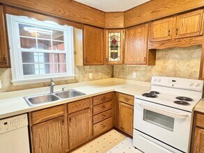 11124 Dahlgren Rd in King George, VA - Building Photo - Building Photo