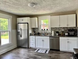 226 E Market St, Unit 226 in Xenia, OH - Building Photo