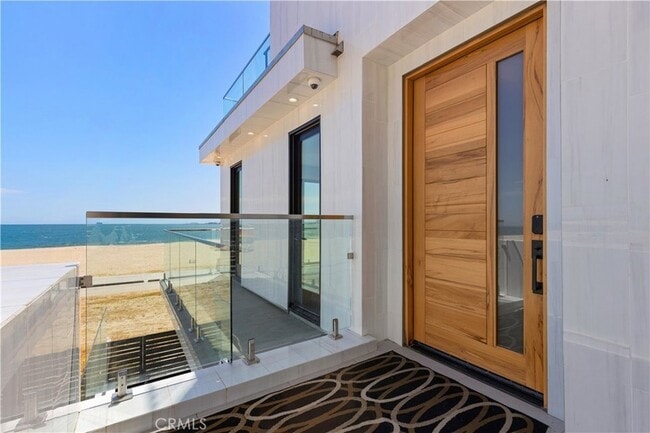 property at 1724 Bluff Pl