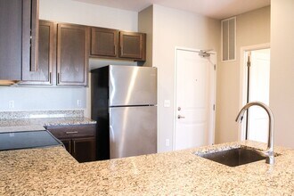 3201 Redhawk St in Coralville, IA - Building Photo - Building Photo