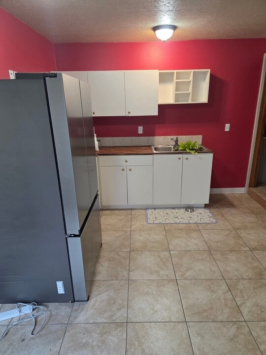 9180 SW 4th St in Wilsonville, OR - Building Photo