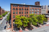 Marlboro Classic Apt & Redwood Square photo'