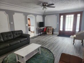 4288 W Jefferson Ave in Ecorse, MI - Building Photo - Building Photo
