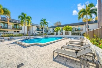 3909 W Cleveland St in Tampa, FL - Foto de edificio - Building Photo