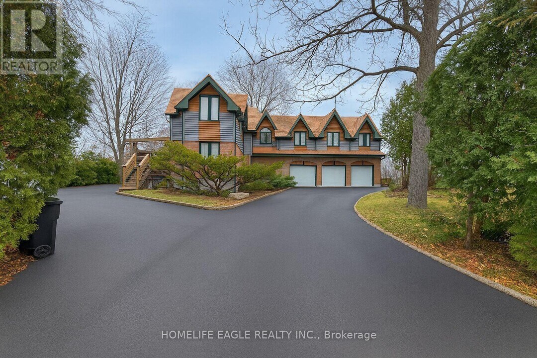 21119 Dalton Rd in Georgina, ON - Building Photo