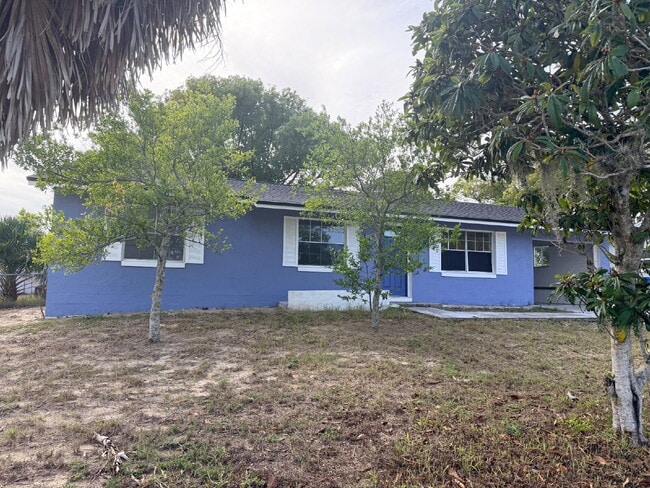 12582 Elgin Blvd in Spring Hill, FL - Building Photo - Building Photo