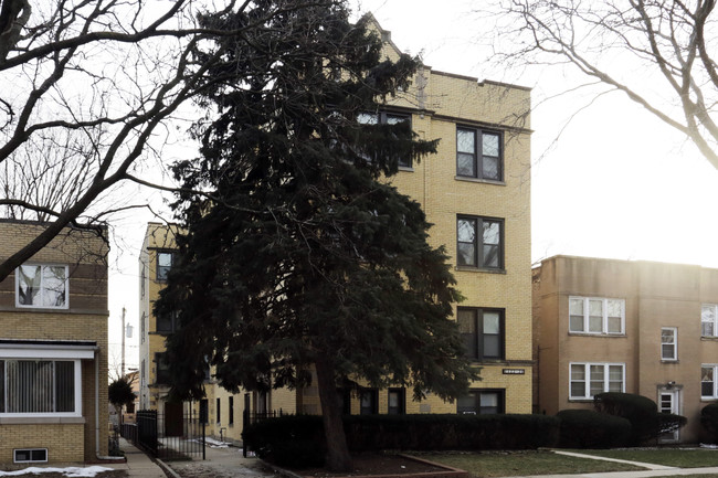 1322 Brummel St in Evanston, IL - Building Photo - Building Photo