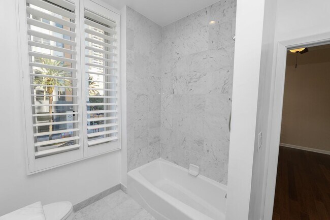 405 Central Ave in St. Petersburg, FL - Building Photo - Building Photo