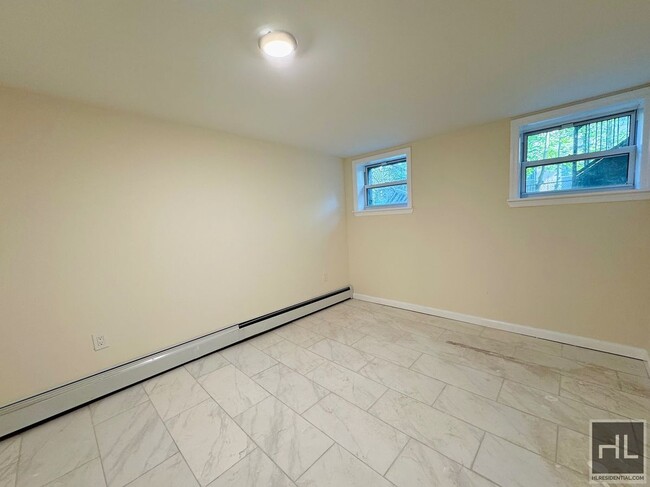 property at 2904 Beverley Rd