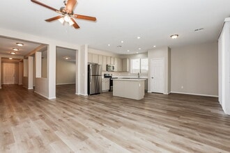 6879 S Onyx Dr in Chandler, AZ - Building Photo - Building Photo