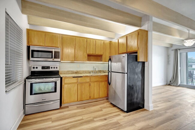 4500 S Ocean Blvd in Palm Beach, FL - Building Photo - Building Photo