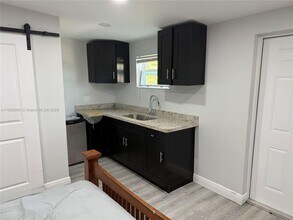 21025 SW 210th Ave in Miami, FL - Building Photo - Building Photo
