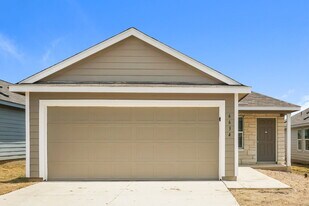 6634 Morgan Cp in San Antonio, TX - Building Photo