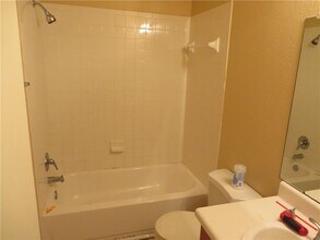 495 Atlantis in Kyle, TX - Building Photo - Building Photo