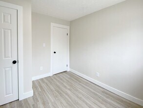 186 Chelsea St, Unit A in Boston, MA - Foto de edificio - Building Photo