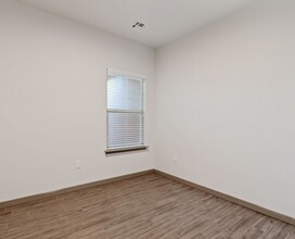 4028 Apache Pine Pl-Unit -2 in Las Cruces, NM - Building Photo - Building Photo