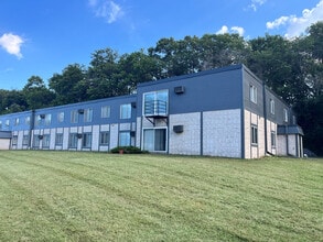 Riverview Apartments in Hudson, WI - Foto de edificio - Building Photo