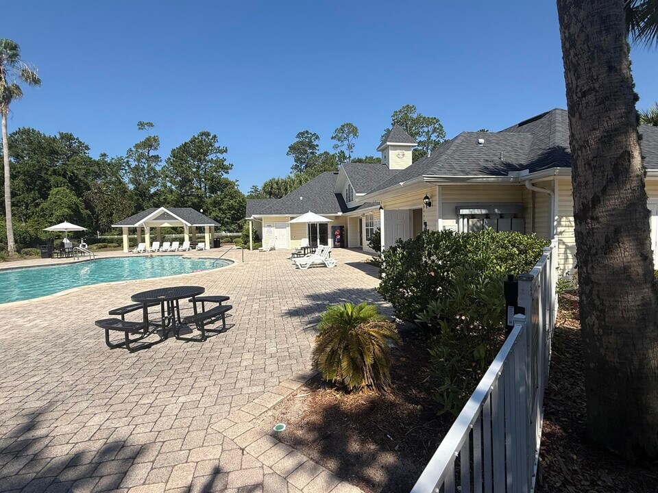 4387 NW 48th St in Gainesville, FL - Building Photo