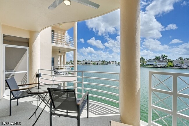 property at 4530 Gulf Shore Blvd N