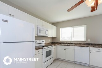 4691 McKibben Dr in North Port, FL - Building Photo - Building Photo
