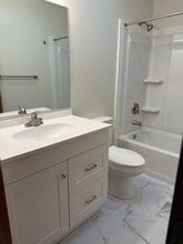 1433 W Allen St in Bloomington, IN - Building Photo - Building Photo