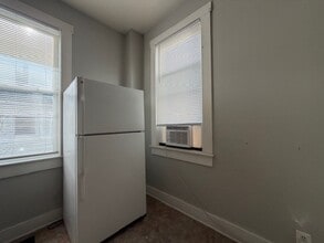 1-904 S Limestone St in Springfield, OH - Building Photo - Building Photo