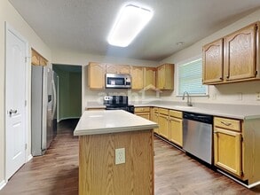 9143 Pampas Ct in Covington, KY - Building Photo - Building Photo