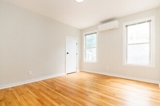 172 Eliot St, Unit 1 in Milton, MA - Building Photo - Building Photo