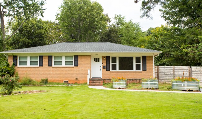 property at 3925 Glenstar Terrace