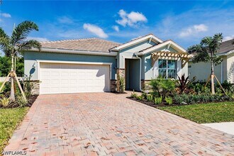 536 Polihale Wy in Naples, FL - Building Photo - Building Photo