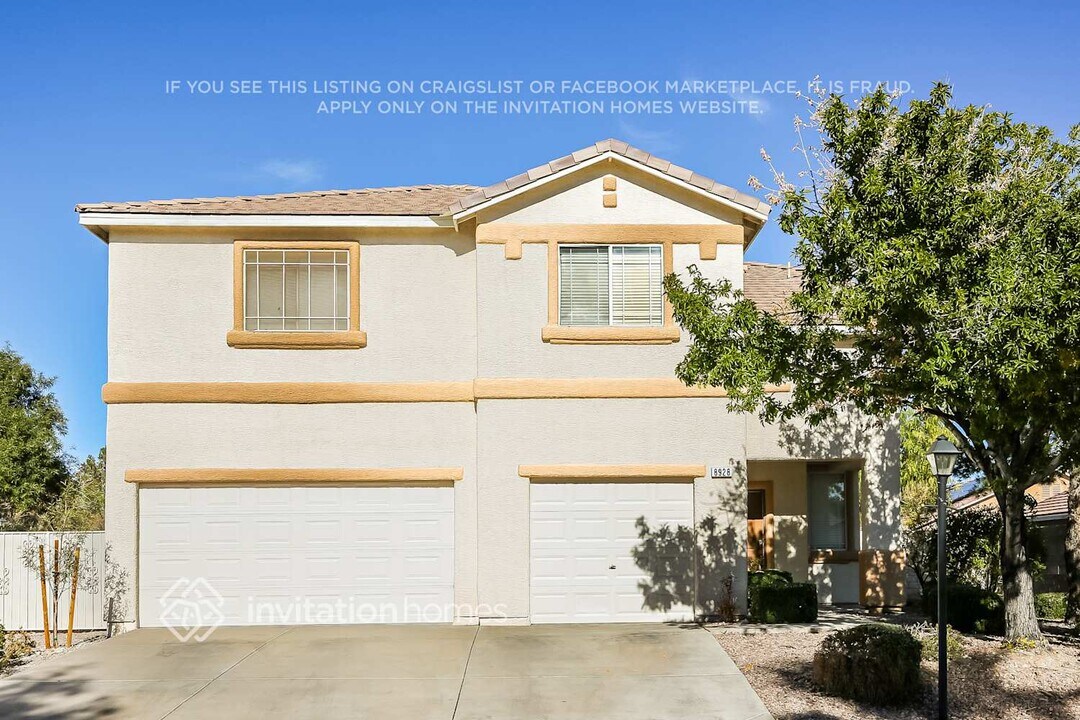 8928 Wind Warrior Ave in Las Vegas, NV - Building Photo