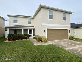 548 Aeolian Dr in New Smyrna Beach, FL - Building Photo