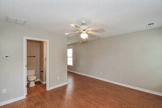 57 Darbys Run Ct in Hiram, GA - Building Photo - Building Photo