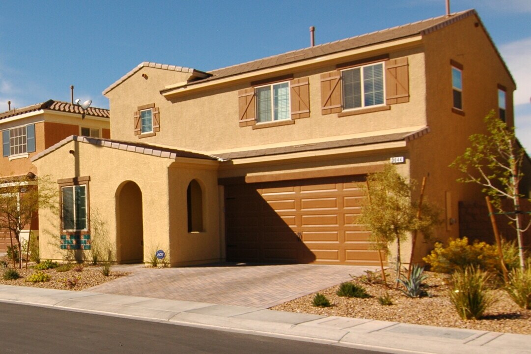 3044 Split Oak Ave in Henderson, NV - Building Photo