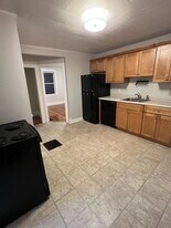 15 Union St, Unit 15-1 in Keene, NH - Building Photo