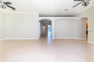 2634 Brookville Dr in Valrico, FL - Building Photo - Building Photo