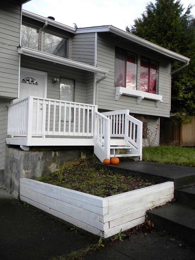 property at 10016 SE 203rd St