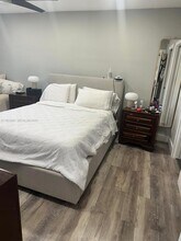 1350 Atlantic Shores Blvd in Hallandale Beach, FL - Building Photo - Building Photo