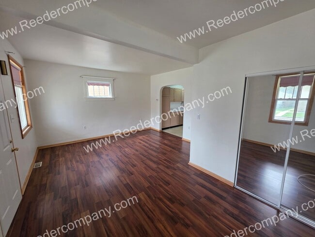 4838 Walsh Ave in East Chicago, IN - Foto de edificio - Building Photo