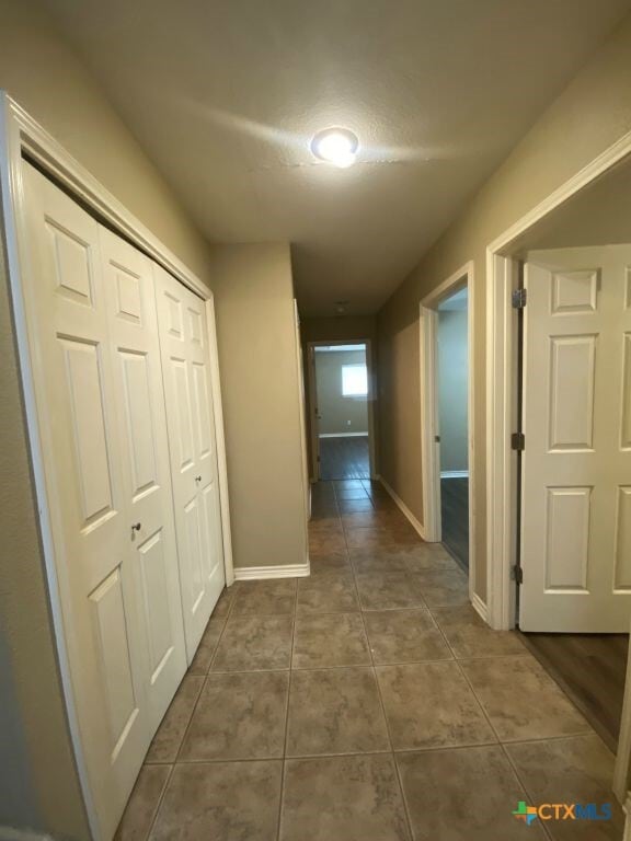 816 Twin Oaks Dr