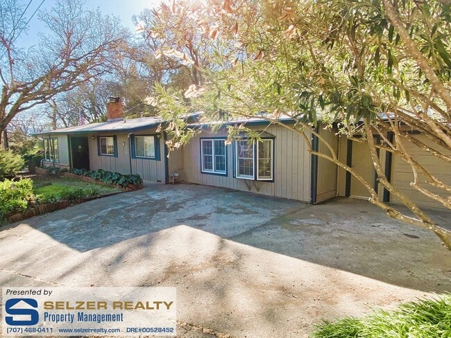 property at 293 Toyon Rd