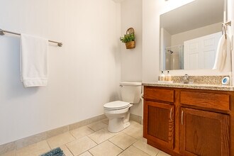 519 E. Green St by Bankier Apartments in Champaign, IL - Building Photo - Interior Photo