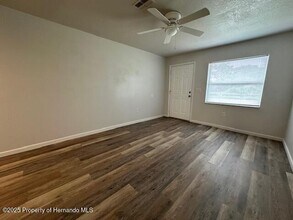 2787 Landover Blvd in Spring Hill, FL - Building Photo - Building Photo